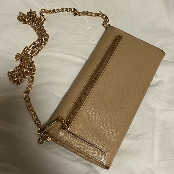PRETTY VINTAGE PRADA WALLET ON A CHAIN - Picture 5 of 10